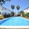 Pago por Factura 50996 , Reserva 50994, Nombre: Fuente del Gallo Mirlo Bajo dcha | Apartamentos con piscina compartida y barbacoa, Periodo: desde 1 de julio de 2026 a 15 de julio de 2026