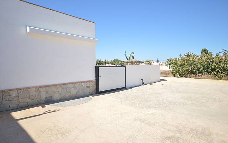 Arriate 2 Casa Junco | Apartamento con piscina en El Palmar, Vejer