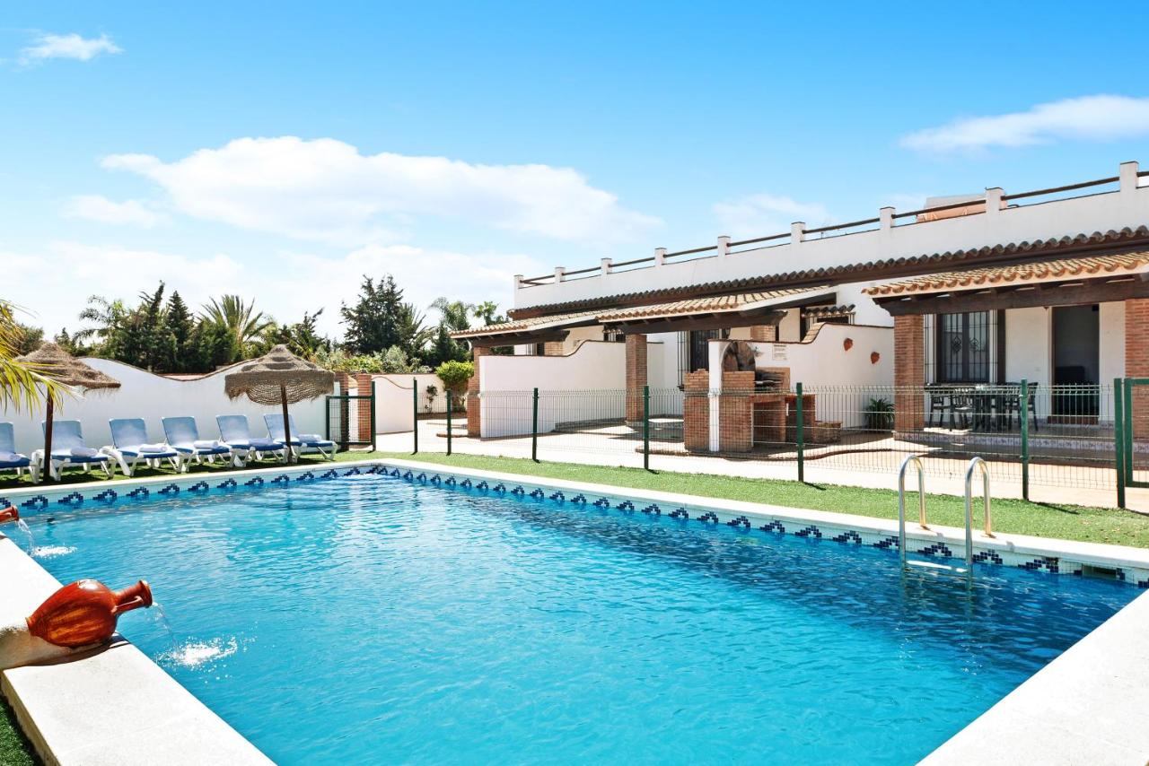 Complejo rural el Palomar Casa Azul | Coqueta casa con piscina compartida en Conil.