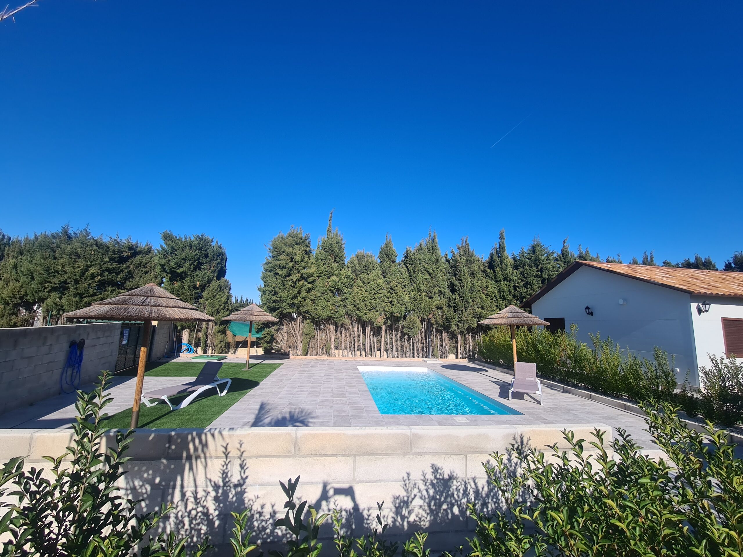 CasaSena 3 | Casas de 2 habitaciones con jardín y piscina