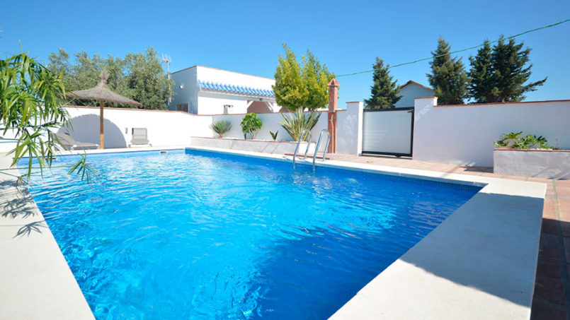 Casa en El Palmar con piscina comunitaria